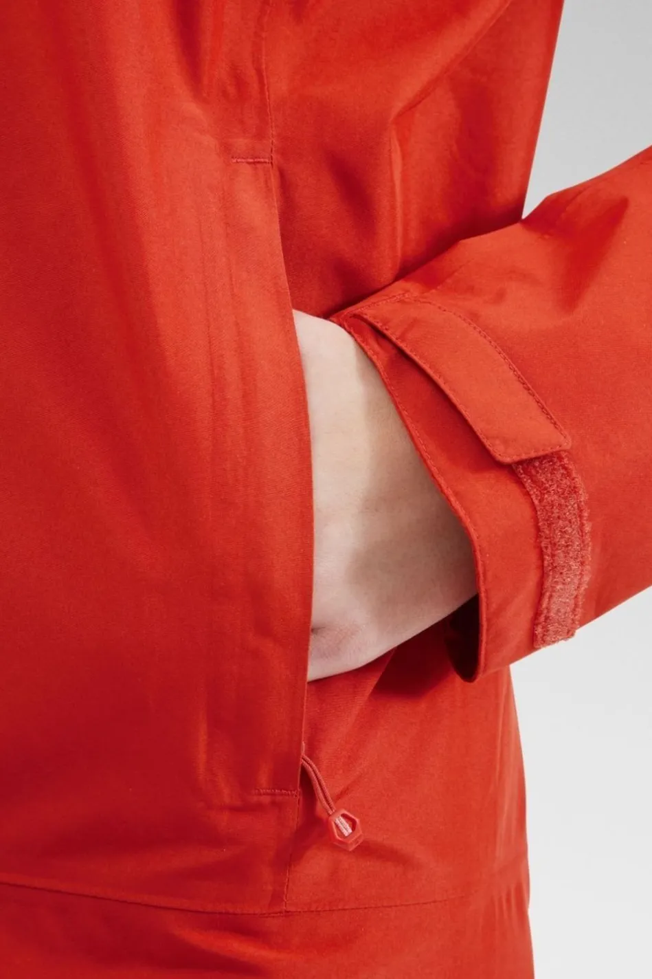 womens-2l-gtx-synergy-jacket-dPajLeek-4.webp New Montane Womens 2L Gtx Synergy Jacket