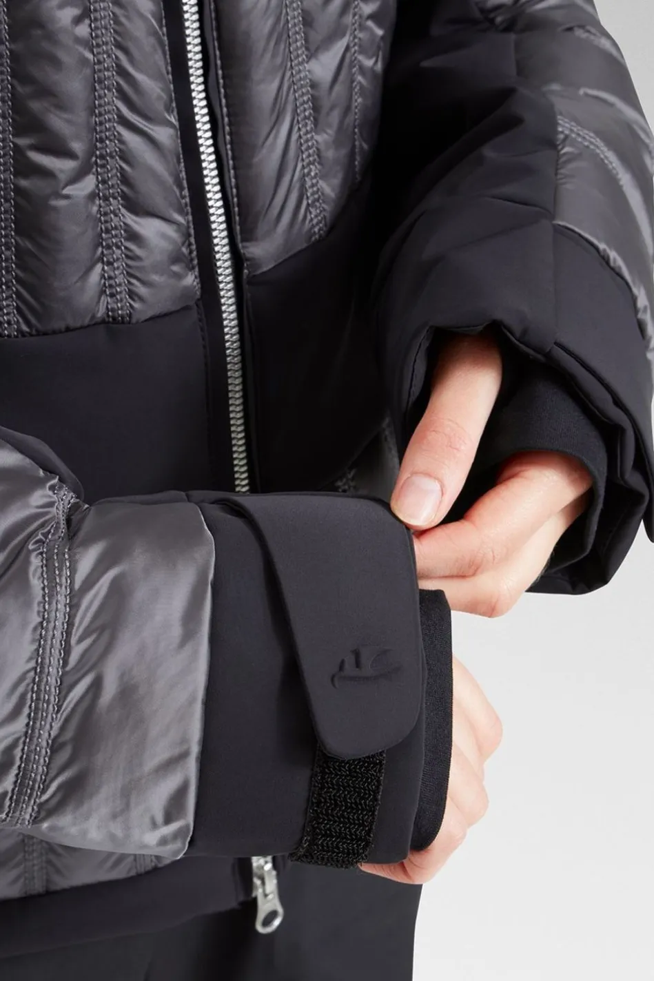 womens-bella-splendid-ski-jack-QPMJAEMY-8.webp Outlet Toni Sailer Sports Womens Bella Splendid Ski Jacket