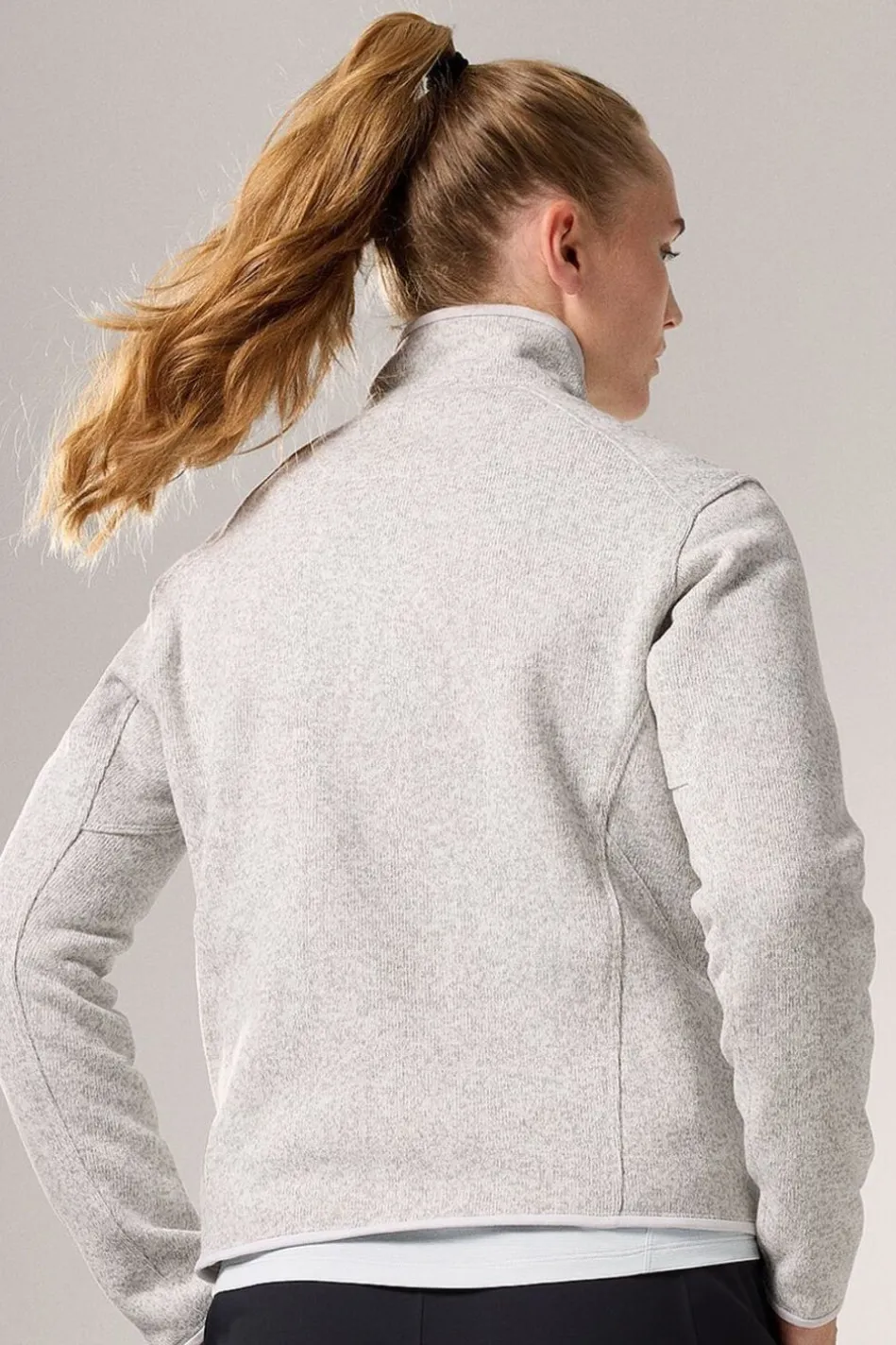 womens-covert-half-zip-neck-fl-VVUjcbxY-3.webp Outlet Arc'teryx Womens Covert Half Zip Neck Fleece