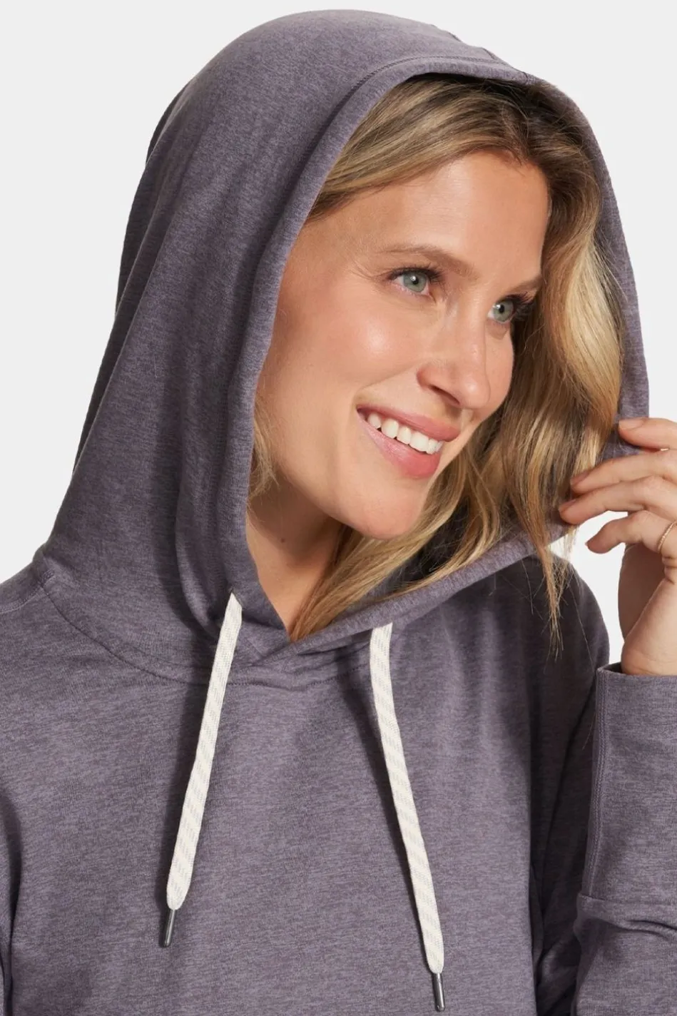 womens-halo-essential-hoodie-s-IhRpITev-6.webp Online Vuori Womens Halo Essential Hoodie Sweater