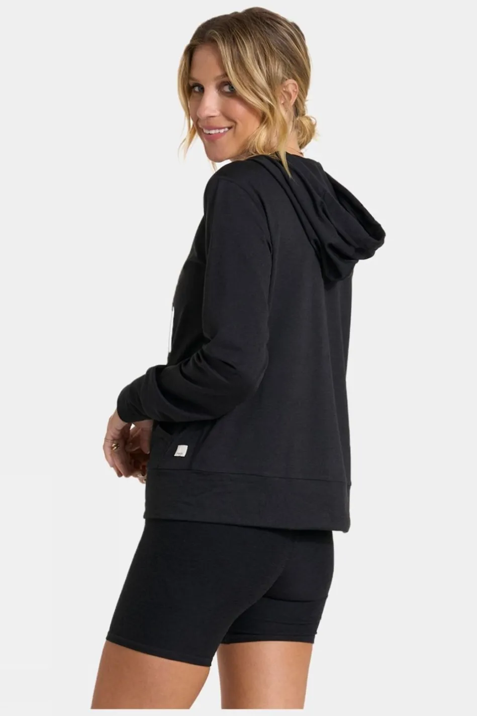 womens-halo-performance-hoodie-KBfsYGlM-2.webp Sale Vuori Womens Halo Performance Hoodie 2.0 Top