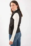womens-quilted-gilet-hJKBSBvG-0.webp