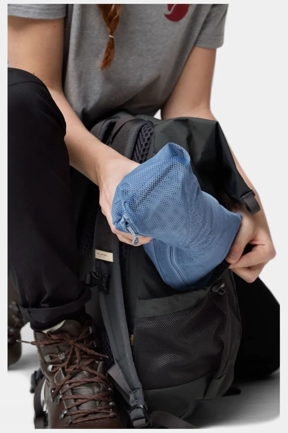 womens-vardag-hydratic-anorak-BnDHWovf-6.webp Sale Fjallraven Womens Vardag Hydratic Anorak