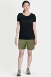 womens-vardag-shorts-rTIeoZnG-0.webp